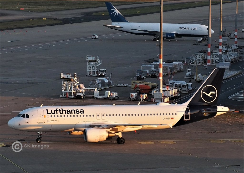 D-AIZI_CGN_18.12.2019_Foto_Klaus_D._Schinzel_karwundel