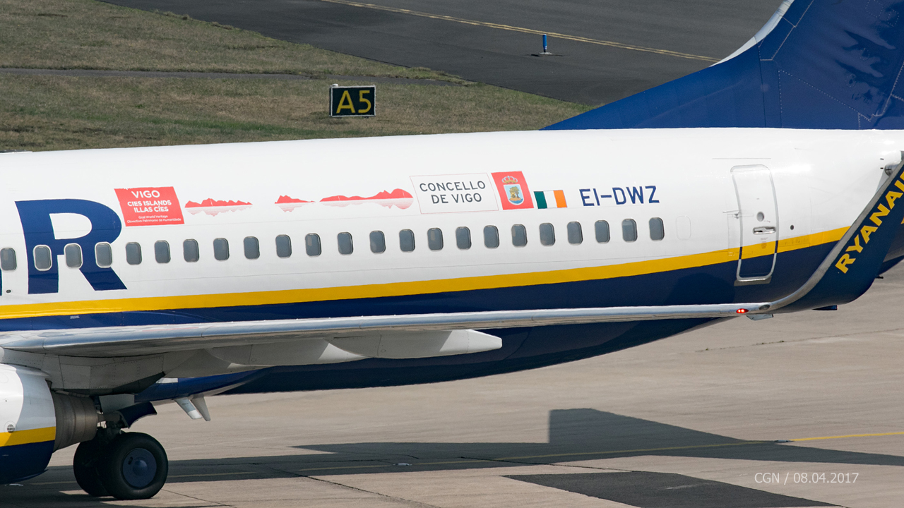 EI-DWZ Ryanair Boeing 737-8AS(WL)