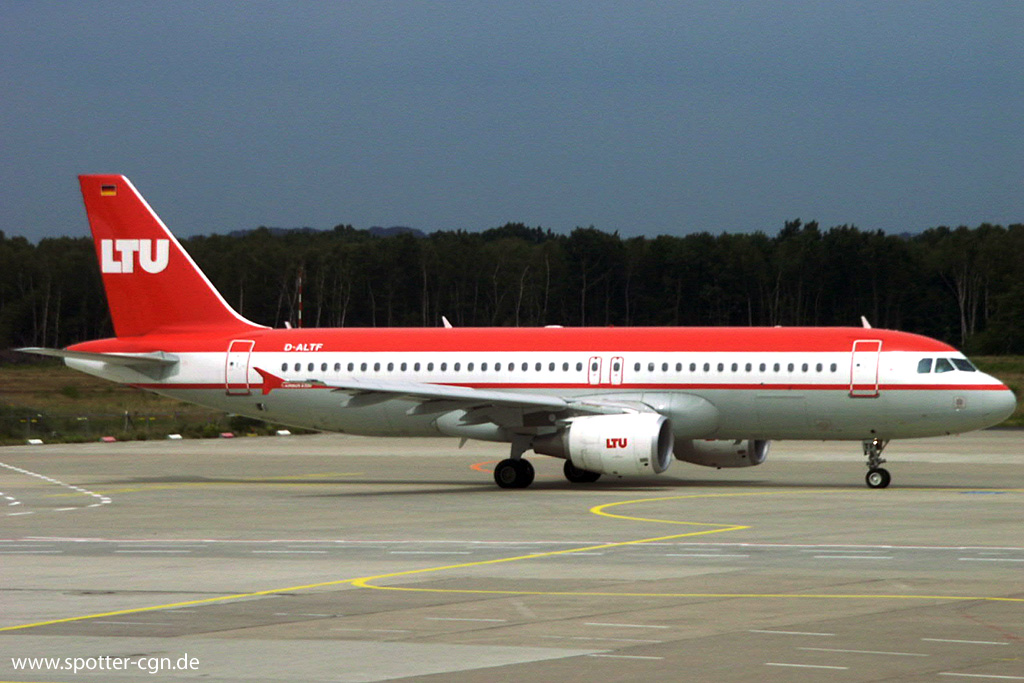 D-ALTF LTU a320-200