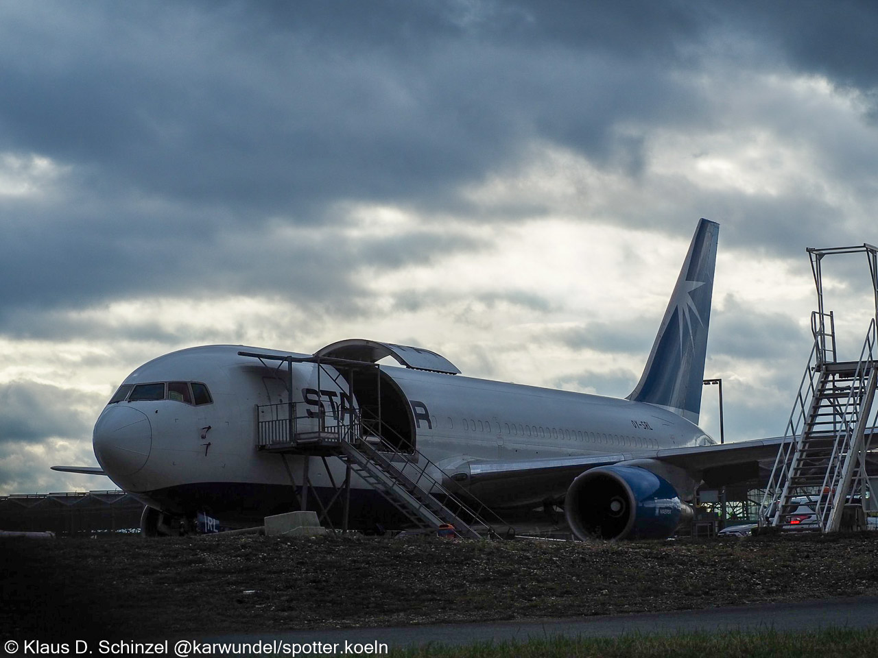 Star Air OY-SRL Boeing 767-232(BDSF)