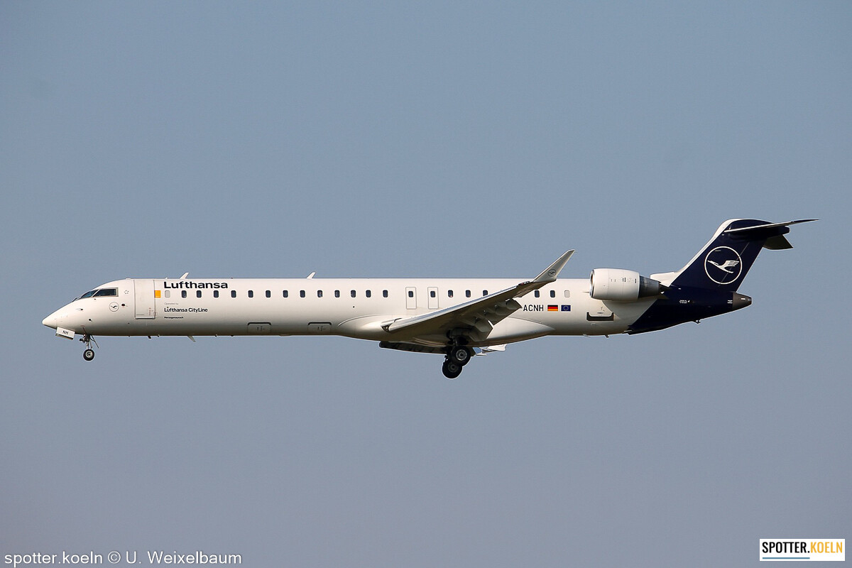 Lufthansa CityLine D-ACNH CRJ-900LR 