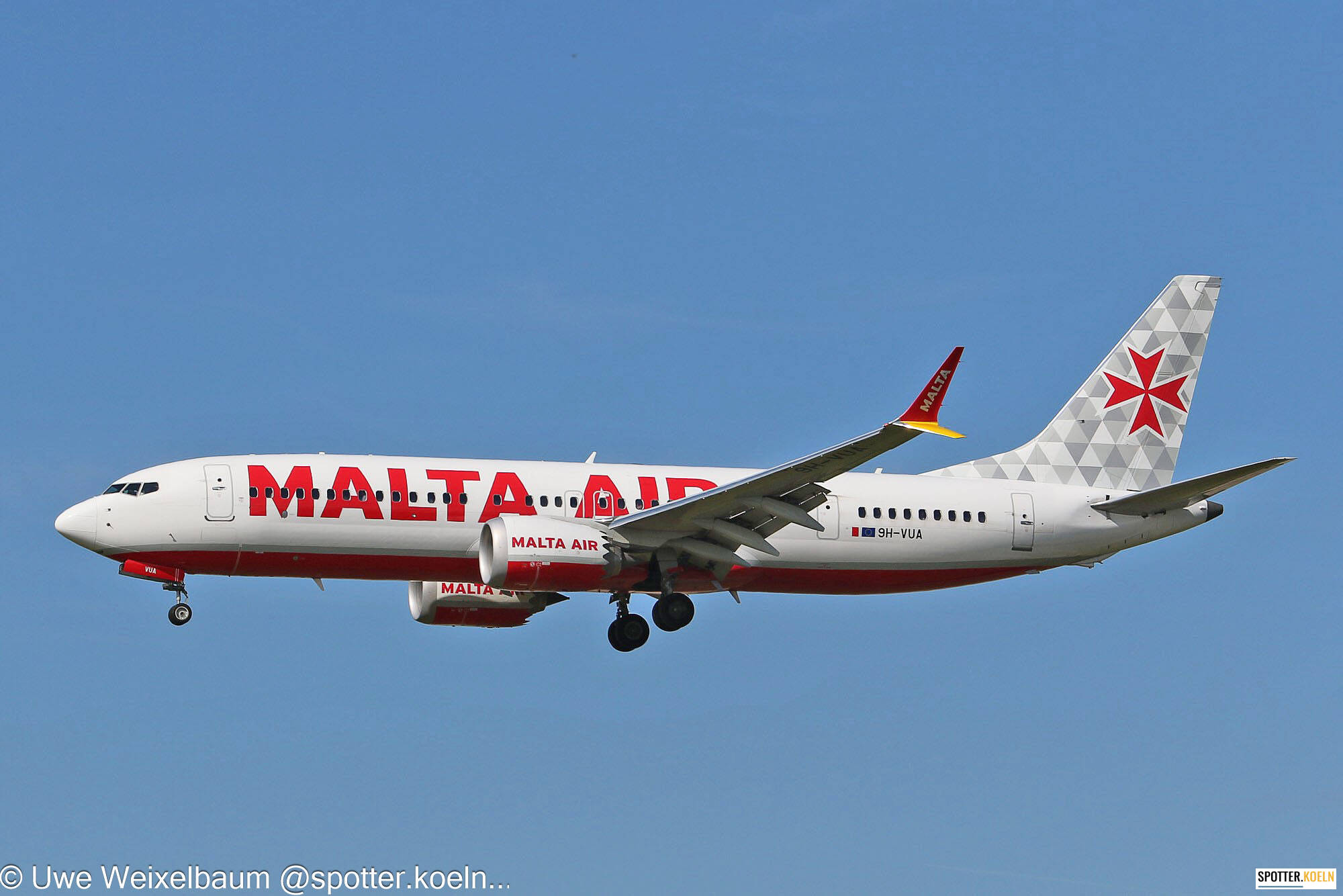 Malta Air 9H-VUA Boeing B737 MAX 8