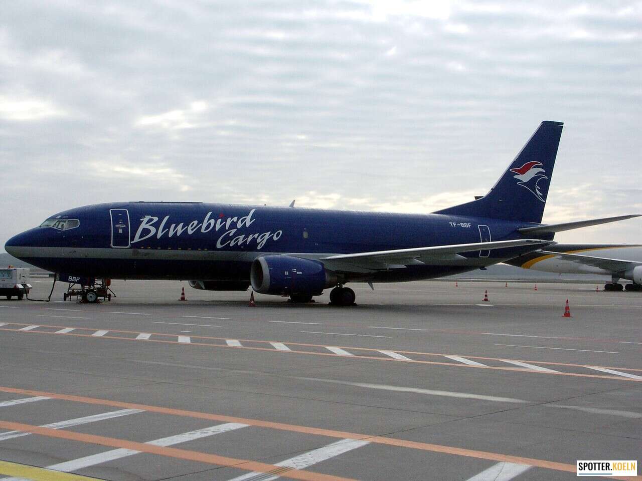 Bluebird Cargo B737-300F TF-BBF 