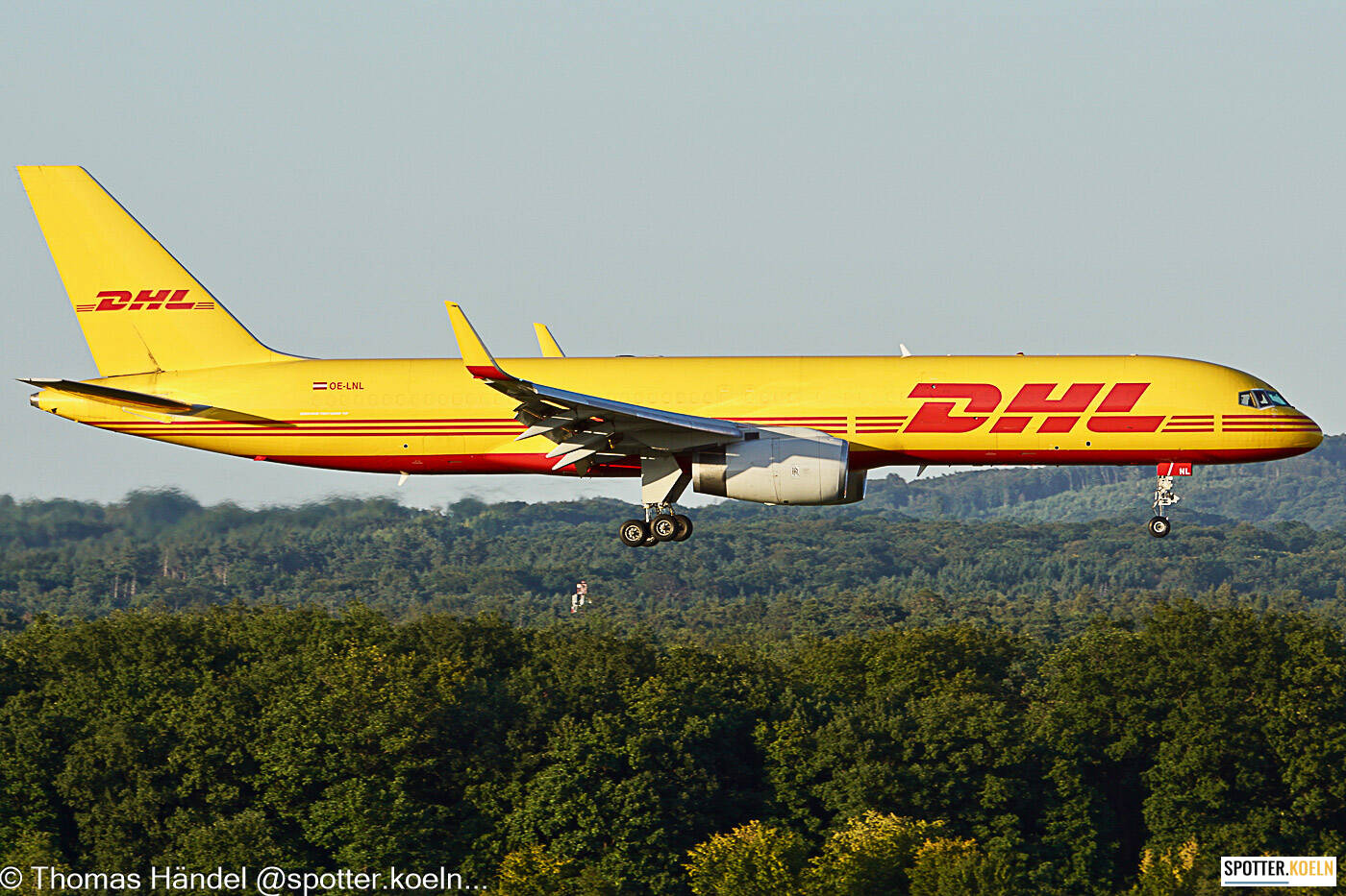 DHL OE-LNL Boeing B757-223(PCF) DHL OE-LNL Boeing B757-223(PCF)