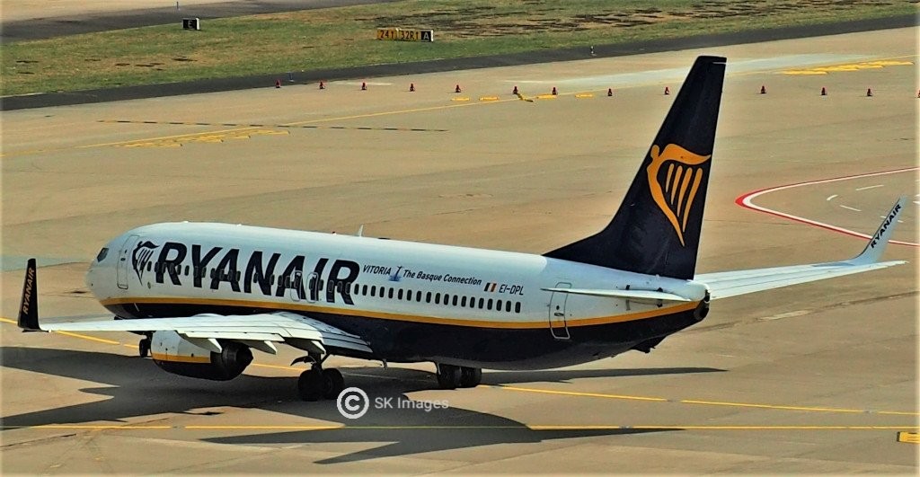 EI-DPL Ryanair Boeing 737-8AS(WL)
