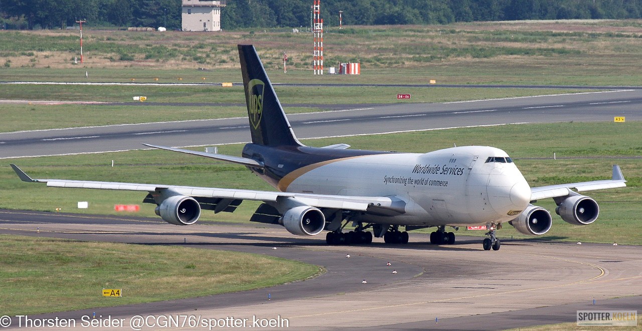 UPS 747-400 N583UP 