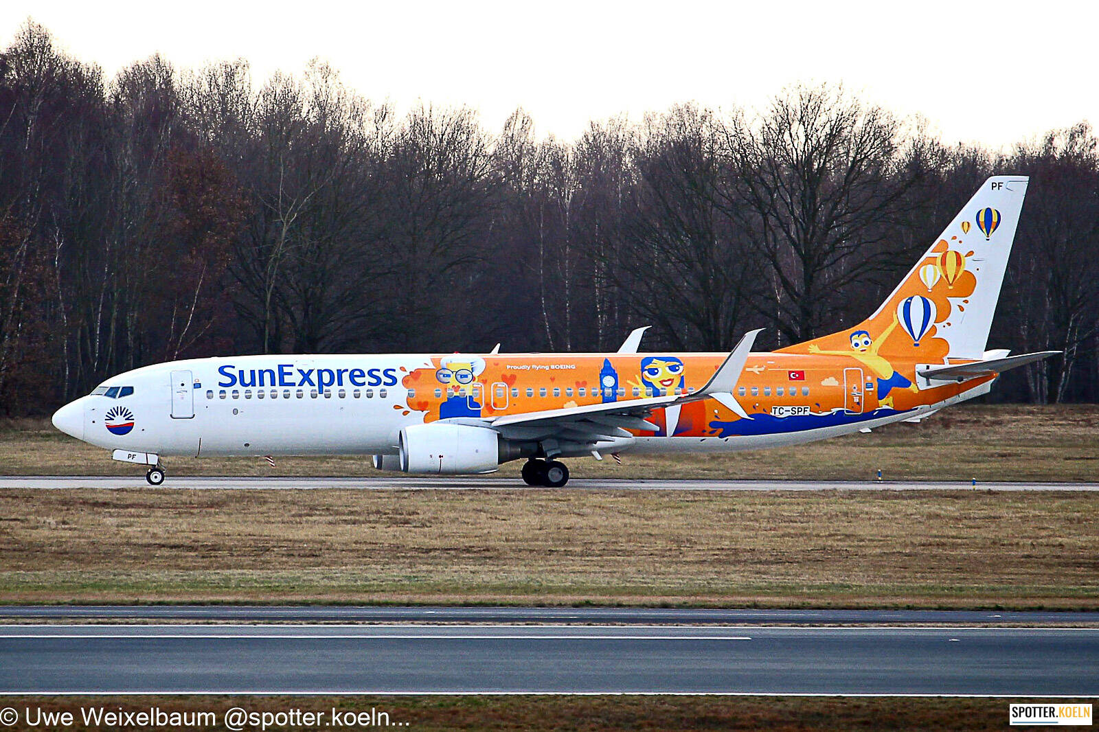 SunExpress TC-SPF Boeing B737-8K5 