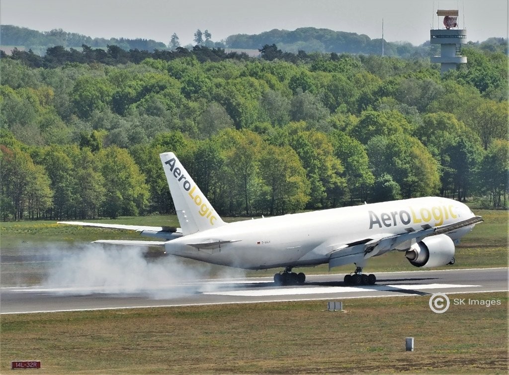 D-AALH_CGN_22.04.2020_Foto_Klaus_D._Schinzel_karwundel-2