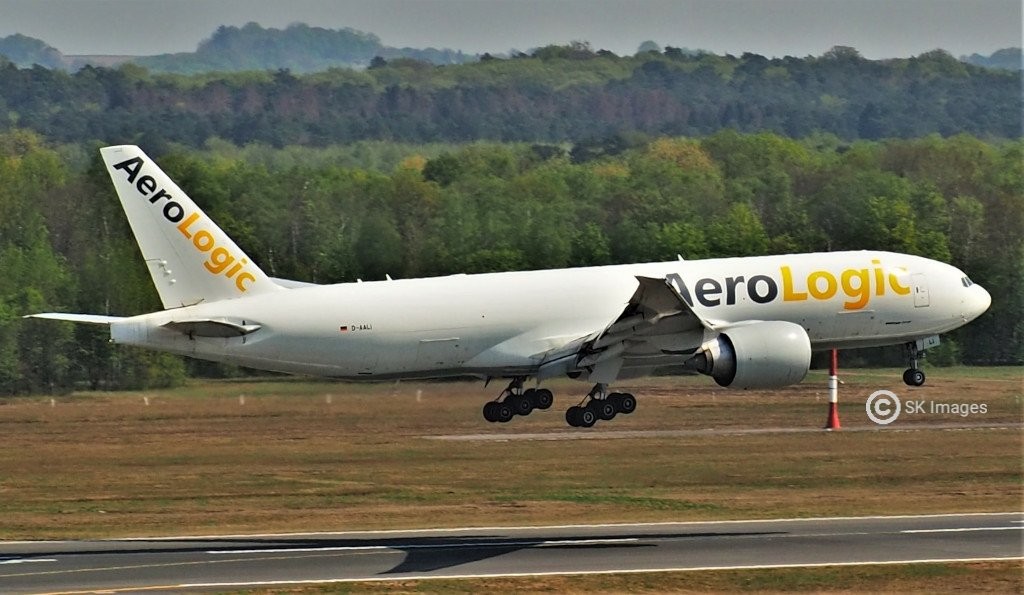 D-AALI_CGN_17.04.2020_Foto_Klaus_D._Schinzel_karwundel-1