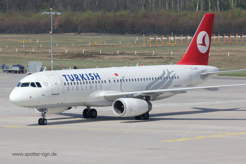 TC-JPB Turkish Airlines