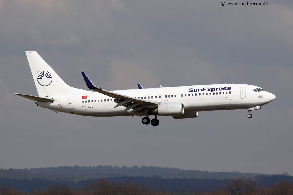 tc-sul SunExpress Boeing 737-8AS(WL)