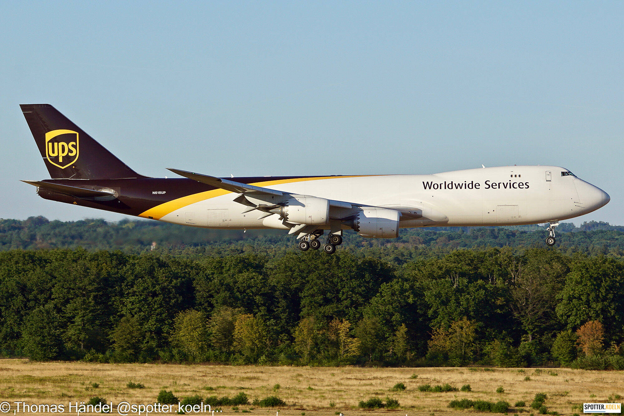 UPS N618UP Boeing 747-8F 