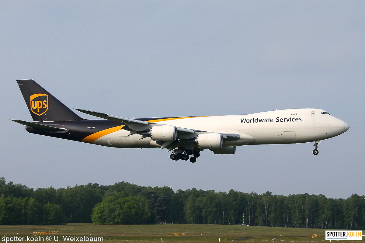 UPS N622UP N747-8F 