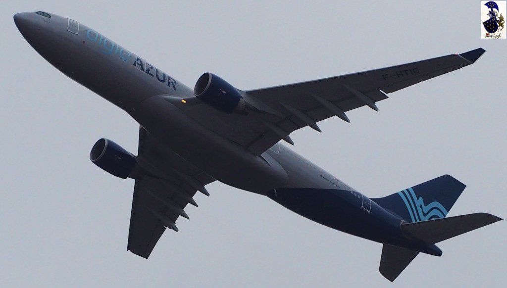 F-HTIC_AigleAzur_CGN-20181025_karwundel