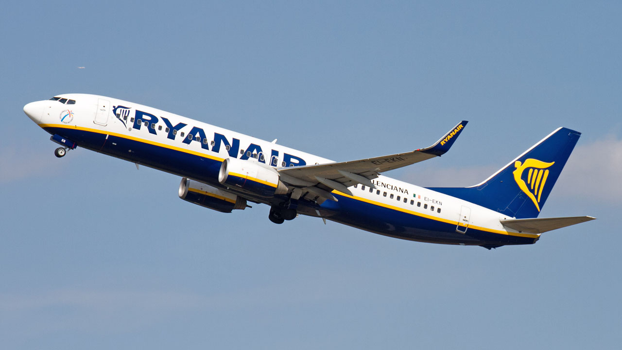 EI-EKN Ryanair Boeing 737-8AS(WL)