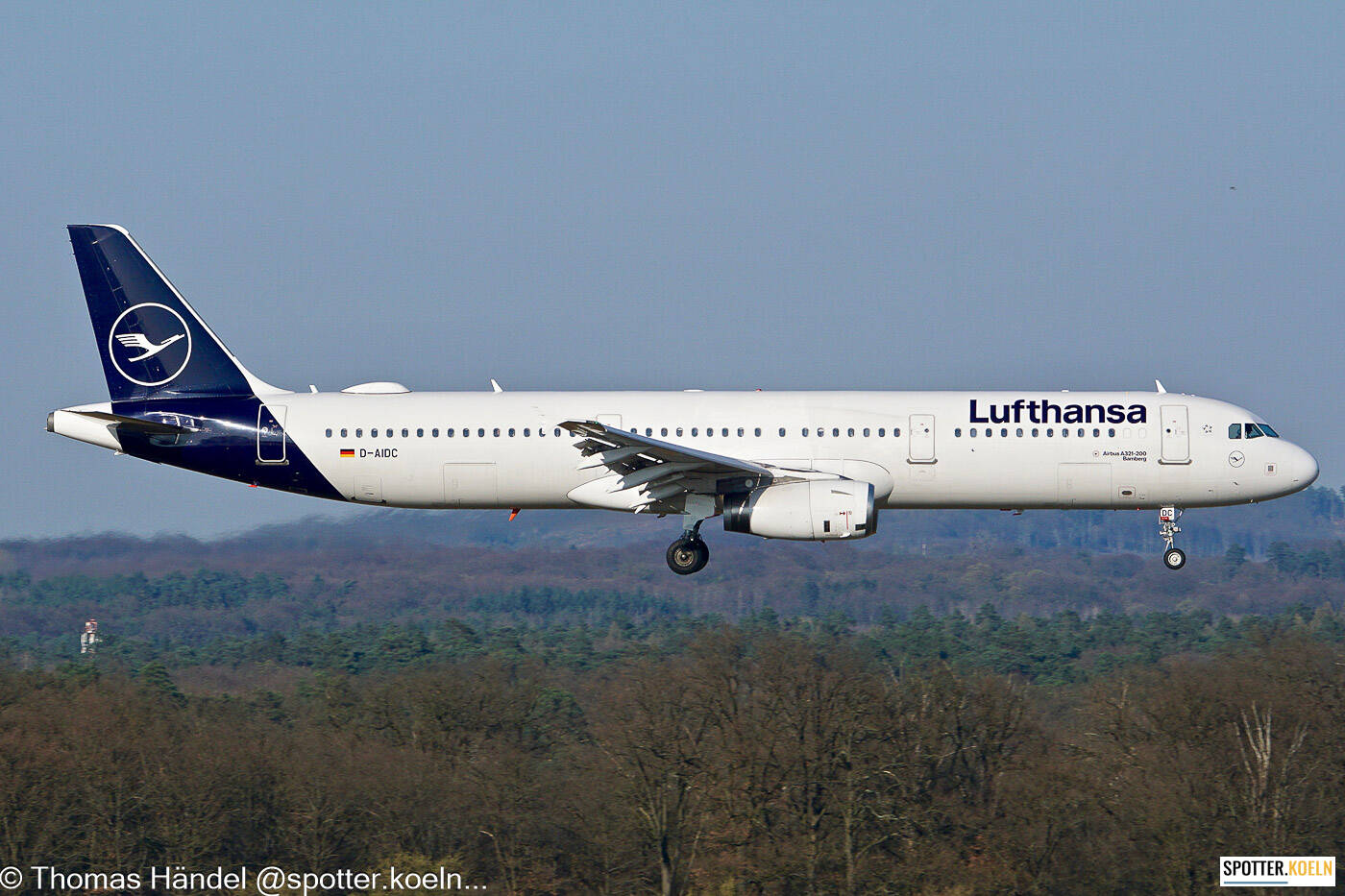 Lufthansa D-AIDC Airbus A321-231 