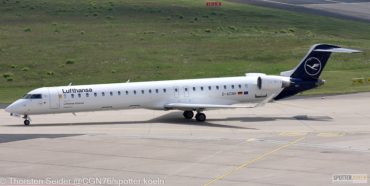 Lufthansa CityLine CRJ-900LR D-ACNH 