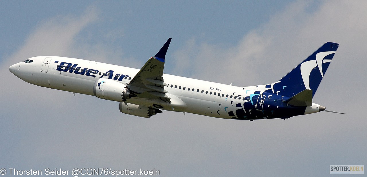 Blue_Air_737_MAX_8_YR-MXA_CGN_11.06.2021_Thorsten_Seider