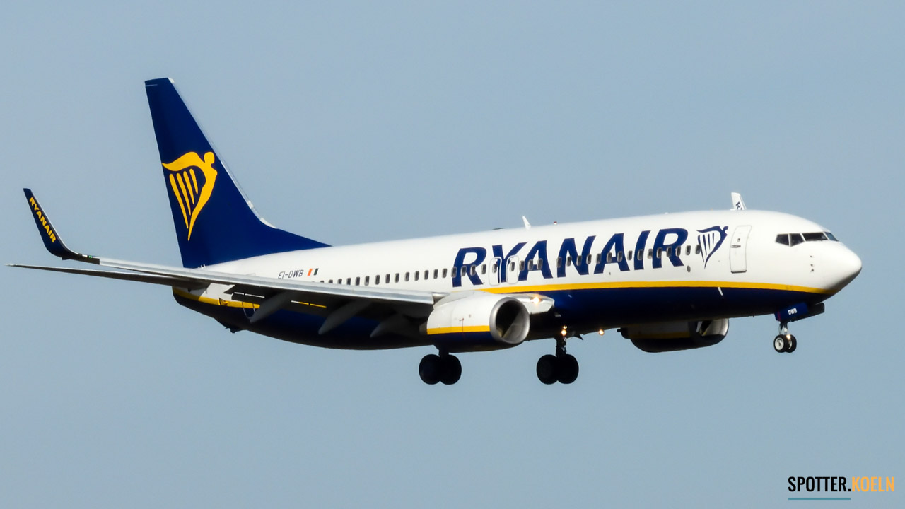 EI-DWB Ryanair Boeing 737-8AS(WL)