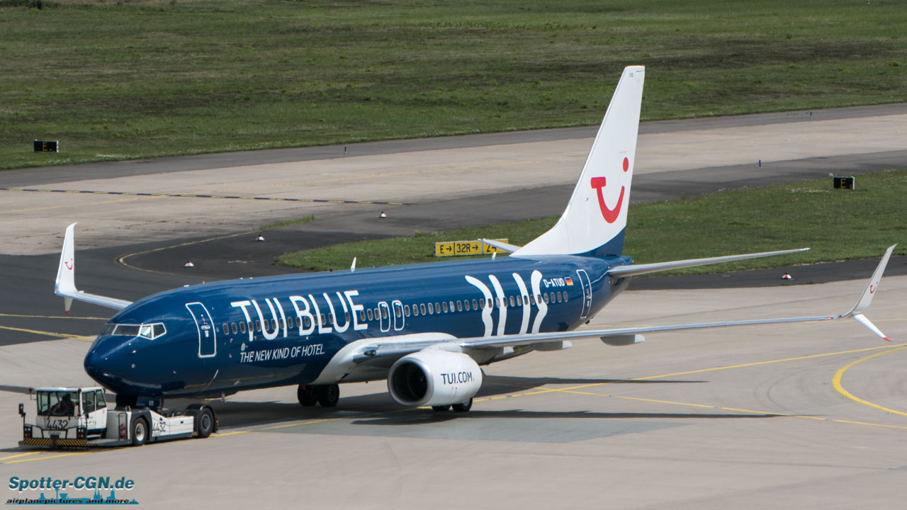 D-ATUD TUI Fly