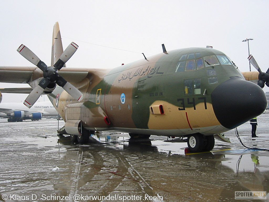Royal_Jordanian_Air_Force_C-130H_347