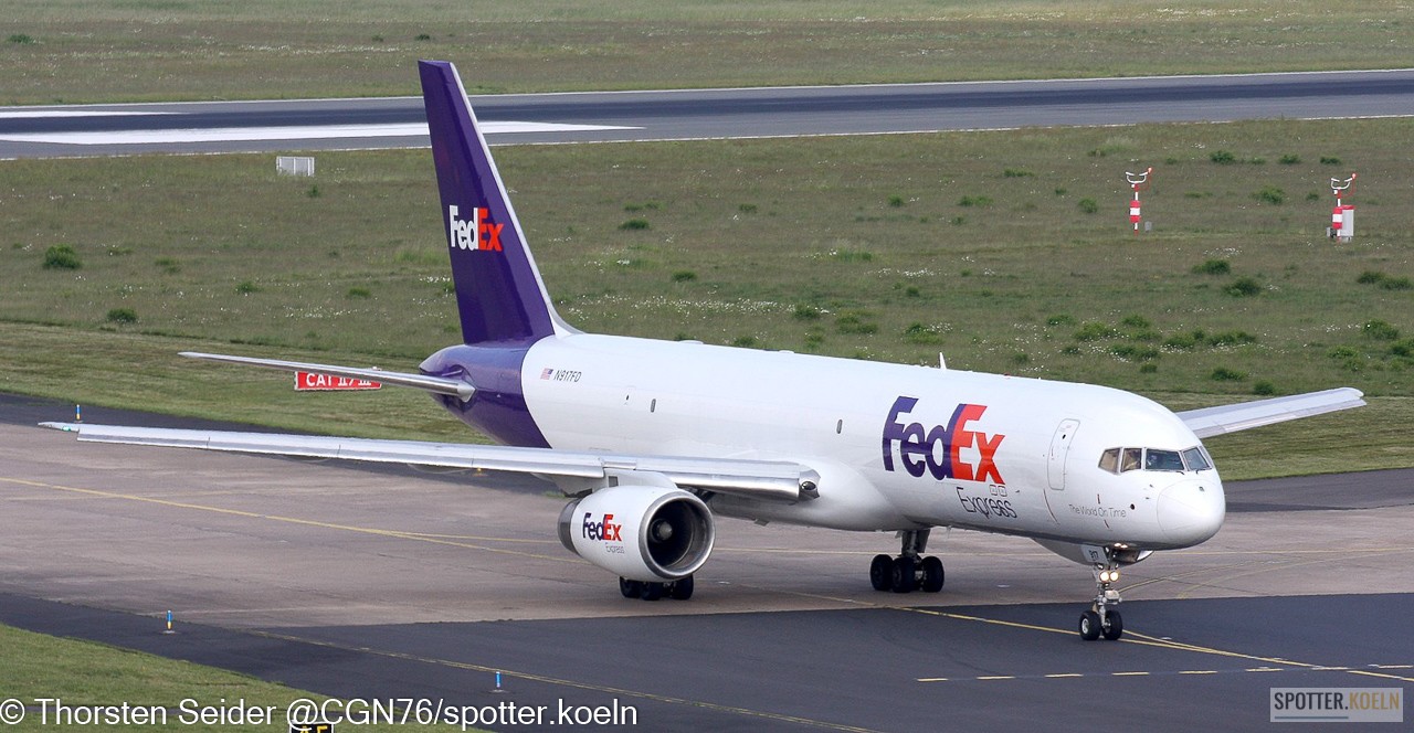 FedEx 757-200 N917FD 