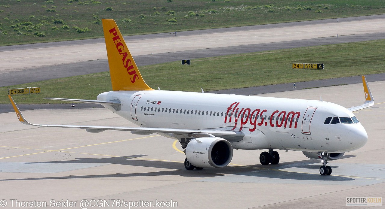 Pegasus Airlines A320-200NEO TC-NBK 