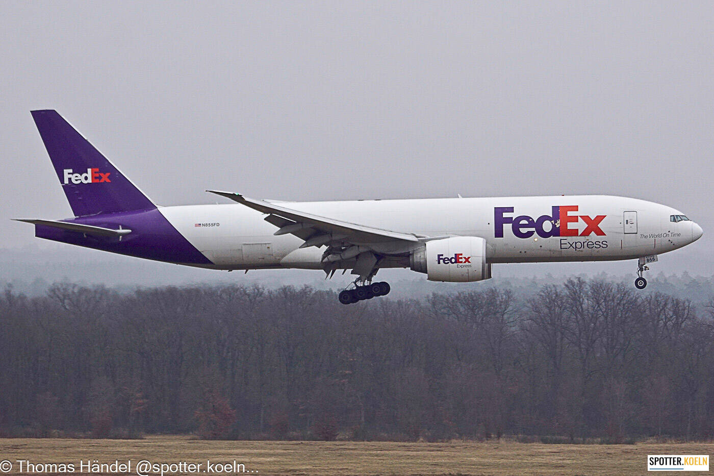 FedEx N855FD Boeing 777-FS2 