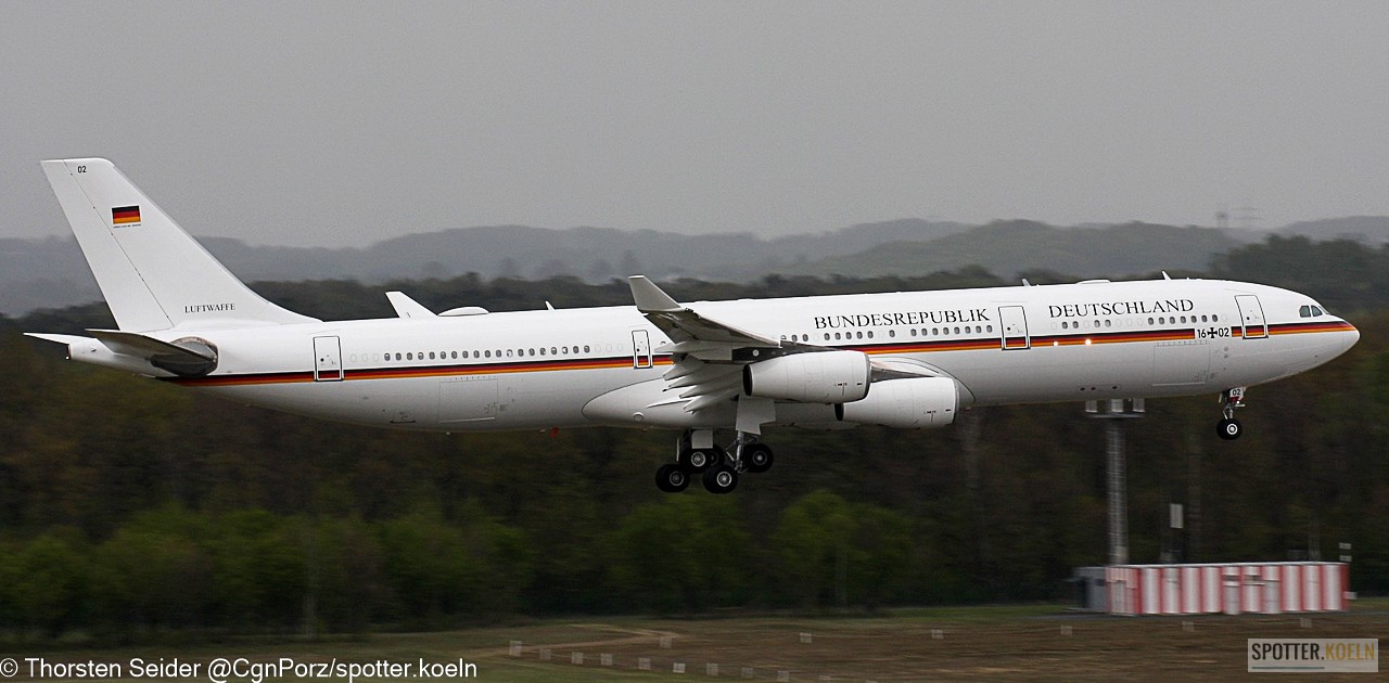 16+02 Luftwaffe (German Air Force) Airbus A340-313