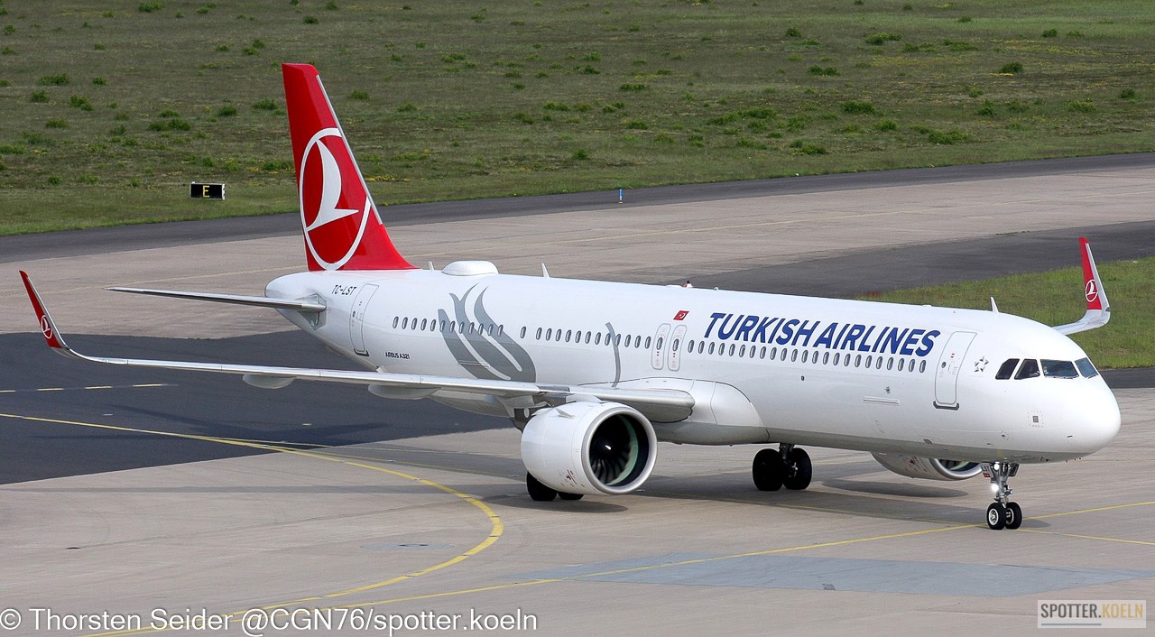 Turkish_Airlines_A321-200NX_TC-LST_CGN_25.05.2021_Thorsten_Seider