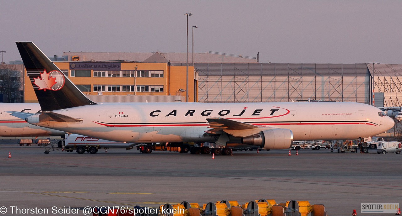 Cargojet Airways C-GUAJ 767-300