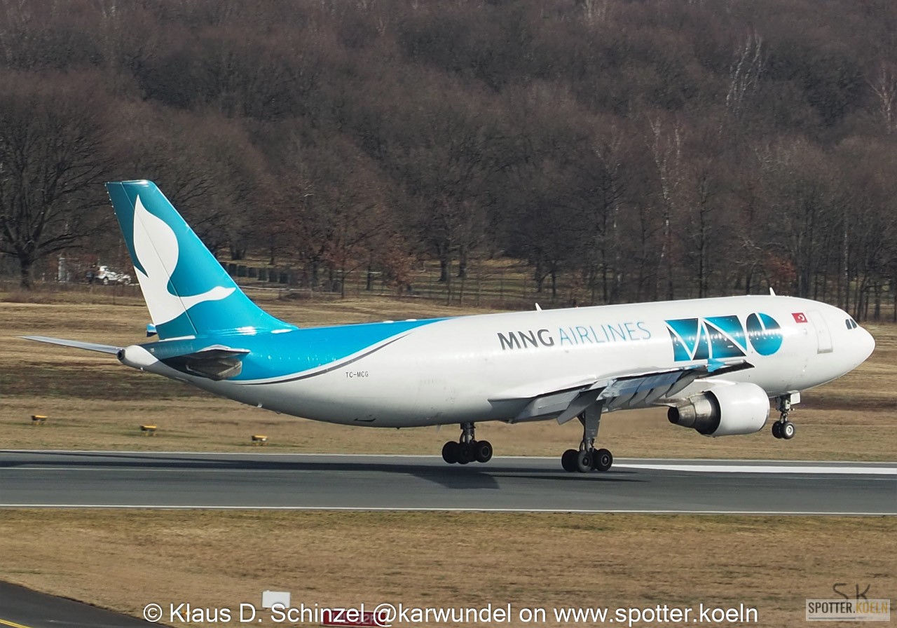 MNG Airlines  TC-MCG Airbus A300B4-622R(F)
