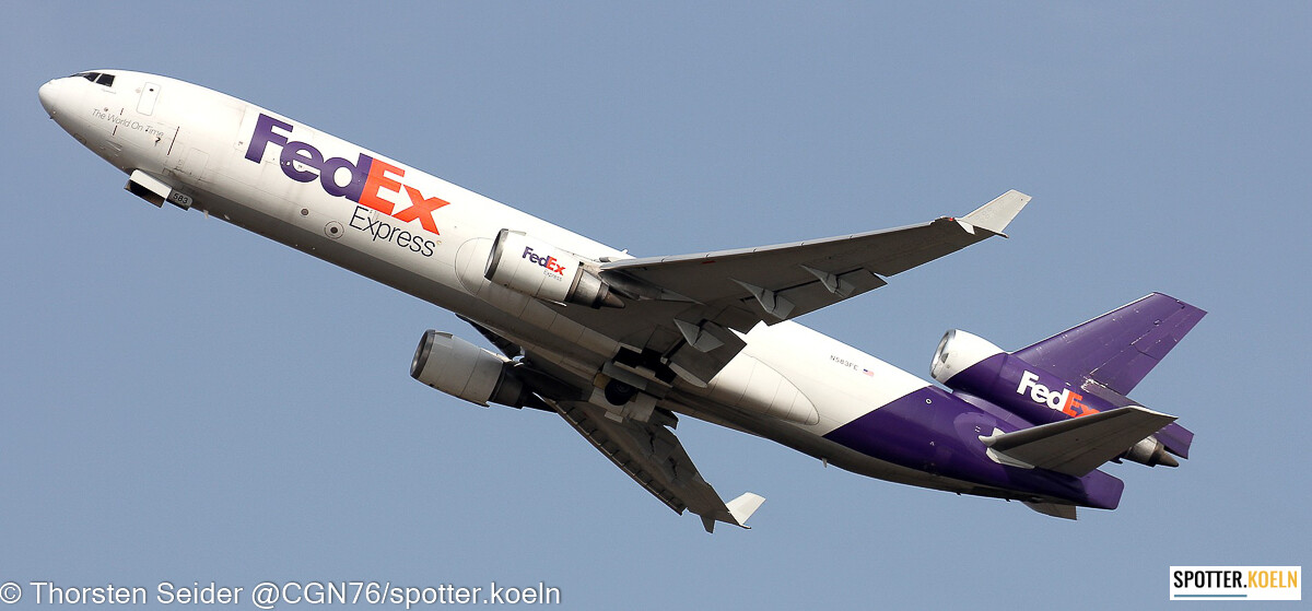 FedEx MD-11 N583FE 