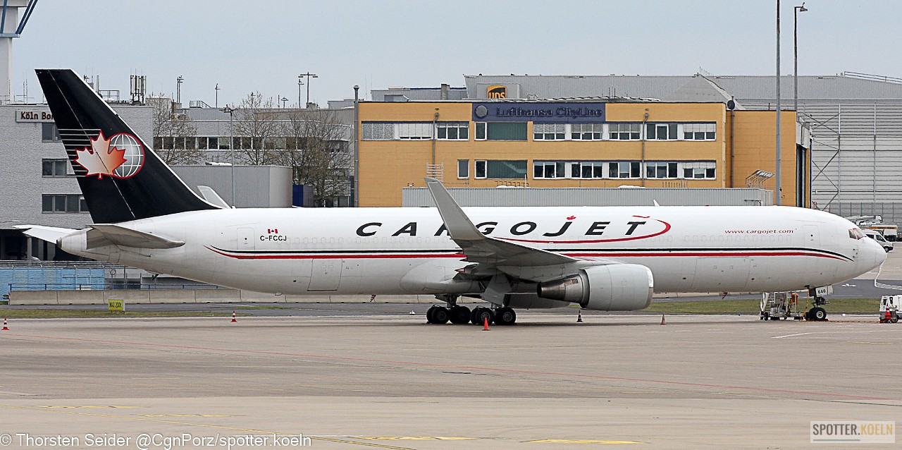 Cargojet 767-300W C-FCCJ
