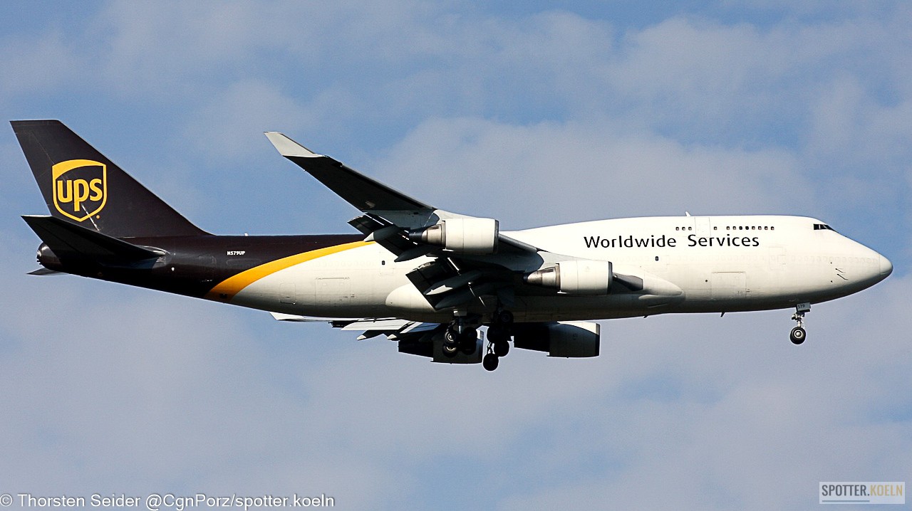 UPS 747-400 N579UP 