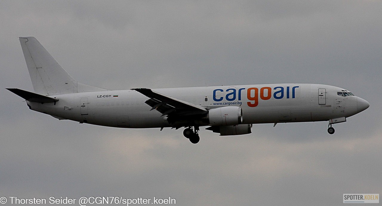 Cargo_Air_737-400_LZ-CGY_CGN_09.04.2021_Thorsten_Seider_cgn76