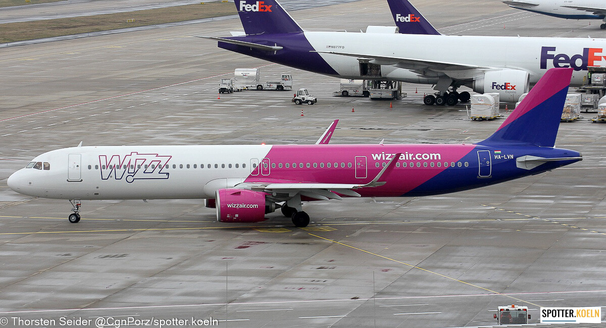 HA-LVN Wizz Air A321-200NX 