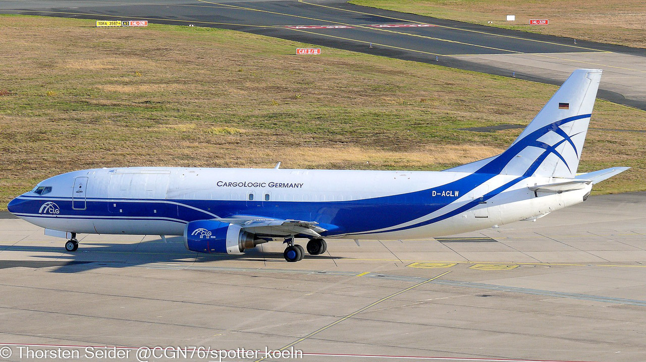 CargoLogic_Germany_737-400SF_D-ACLW_CologneBonn_18122020