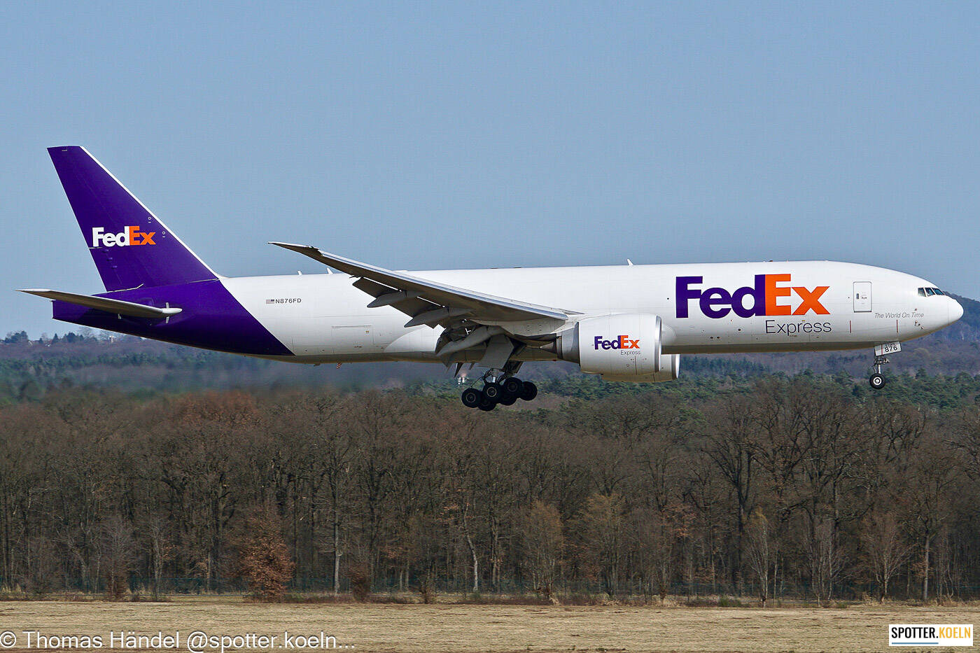FedEx N876FD Boeing B777-FS2