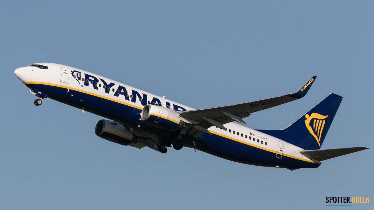 EI-DHZ Ryanair Boeing 737-8AS(WL)