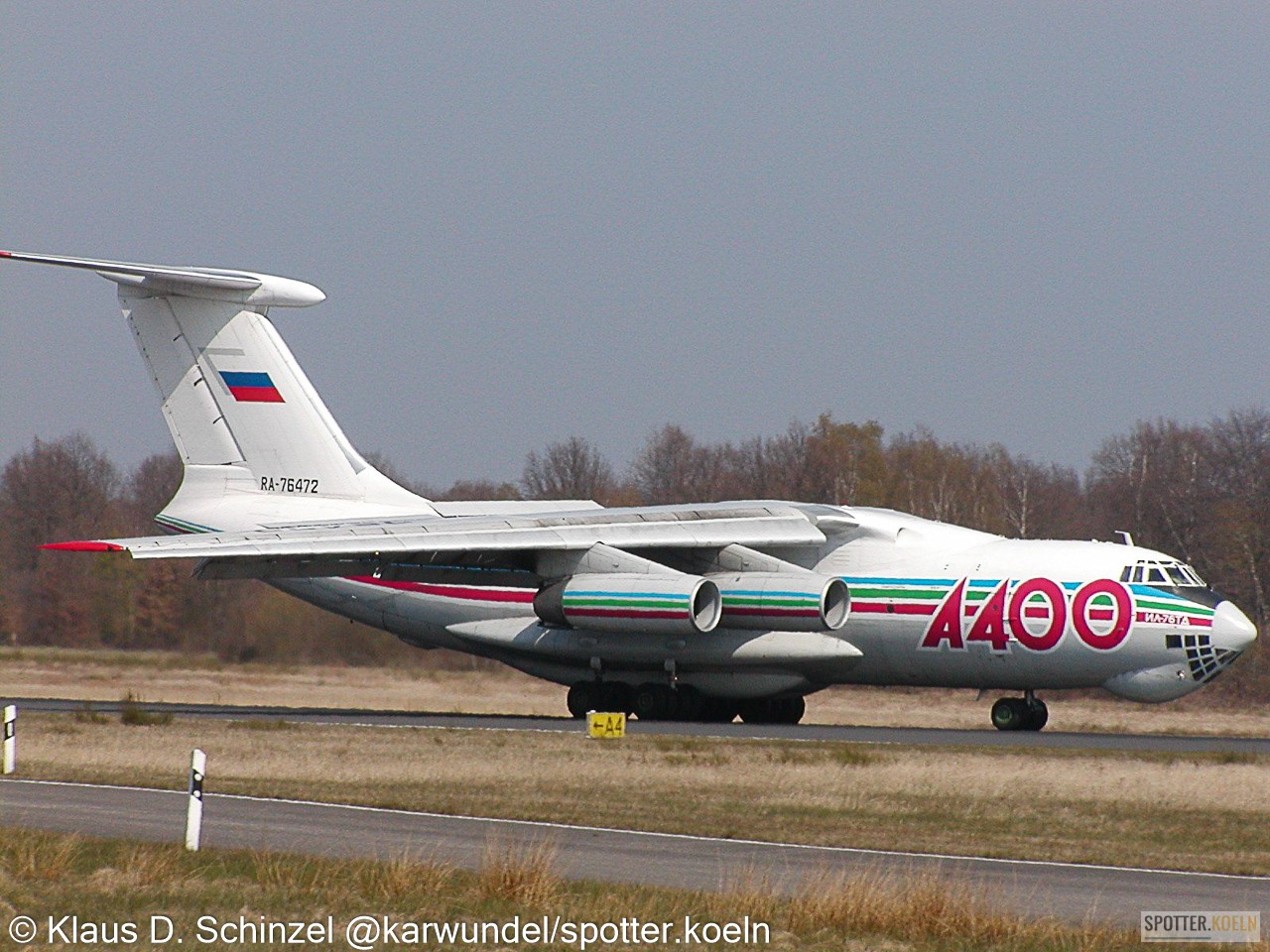 RA-76472_IL-76TD_Airlines_400