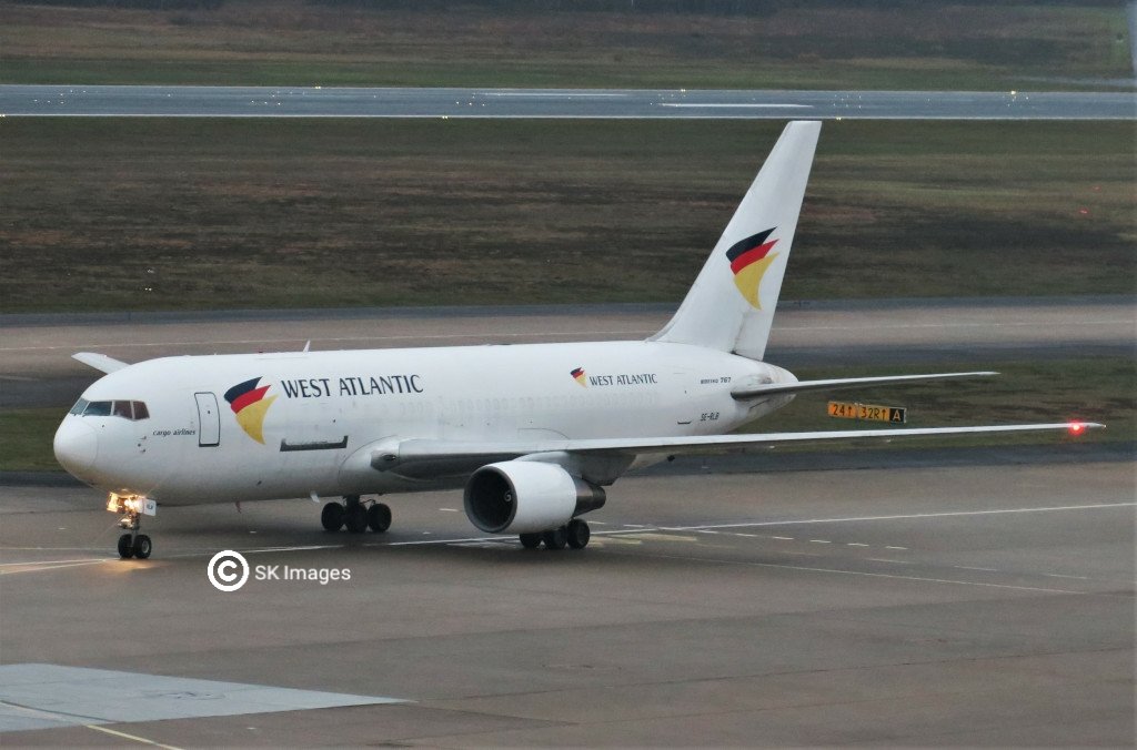 West Atlantic OY-RLB Boeing 767-232(BDSF)