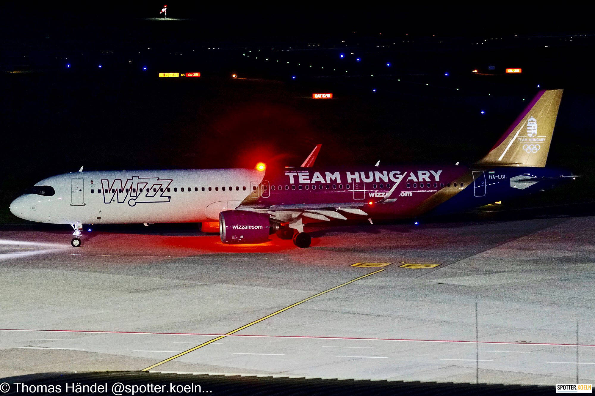 HA-LGI Wizz Air Airbus A321 271NX