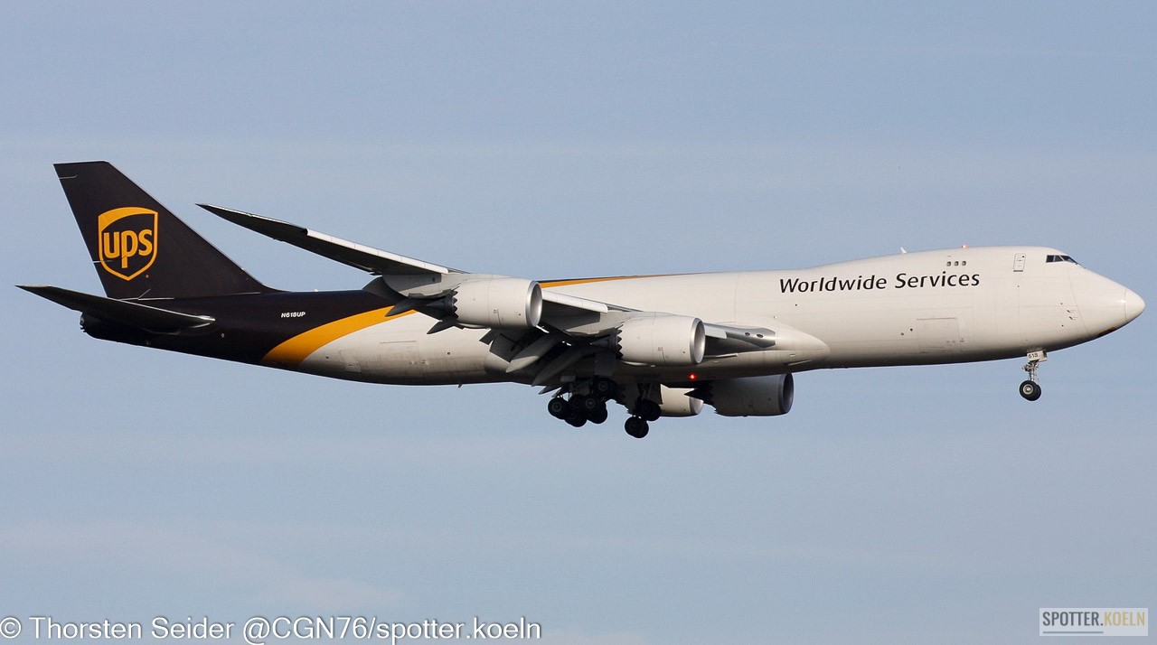 N618UP UPS 747-800