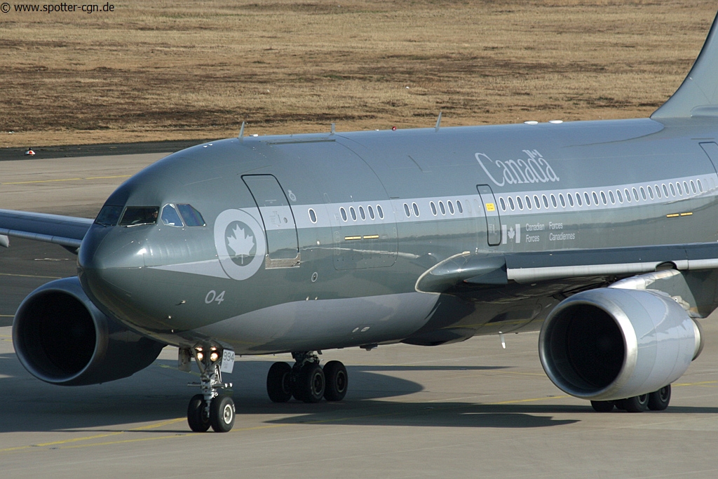 Canadian Armed Forces 994A 310-304 (F) (CC-150) 
