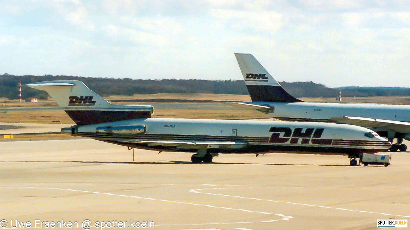 OO-DLB DHL B727-100
