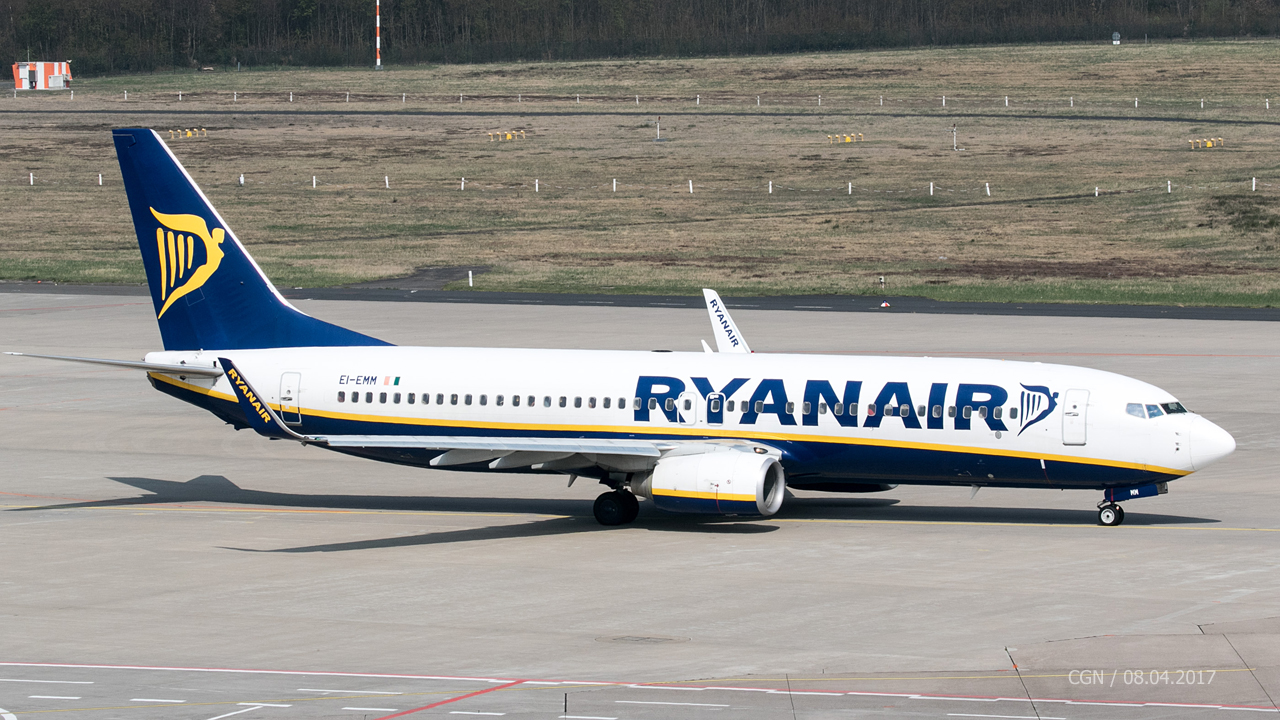 EI-EMM Ryanair Boeing 737-8AS(WL)