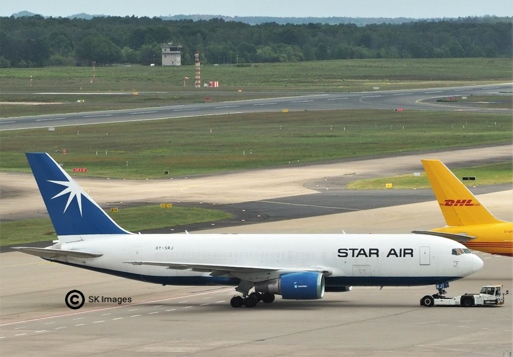 Star Air OY-SRJ Cargo Boeing 767-25EBDSF