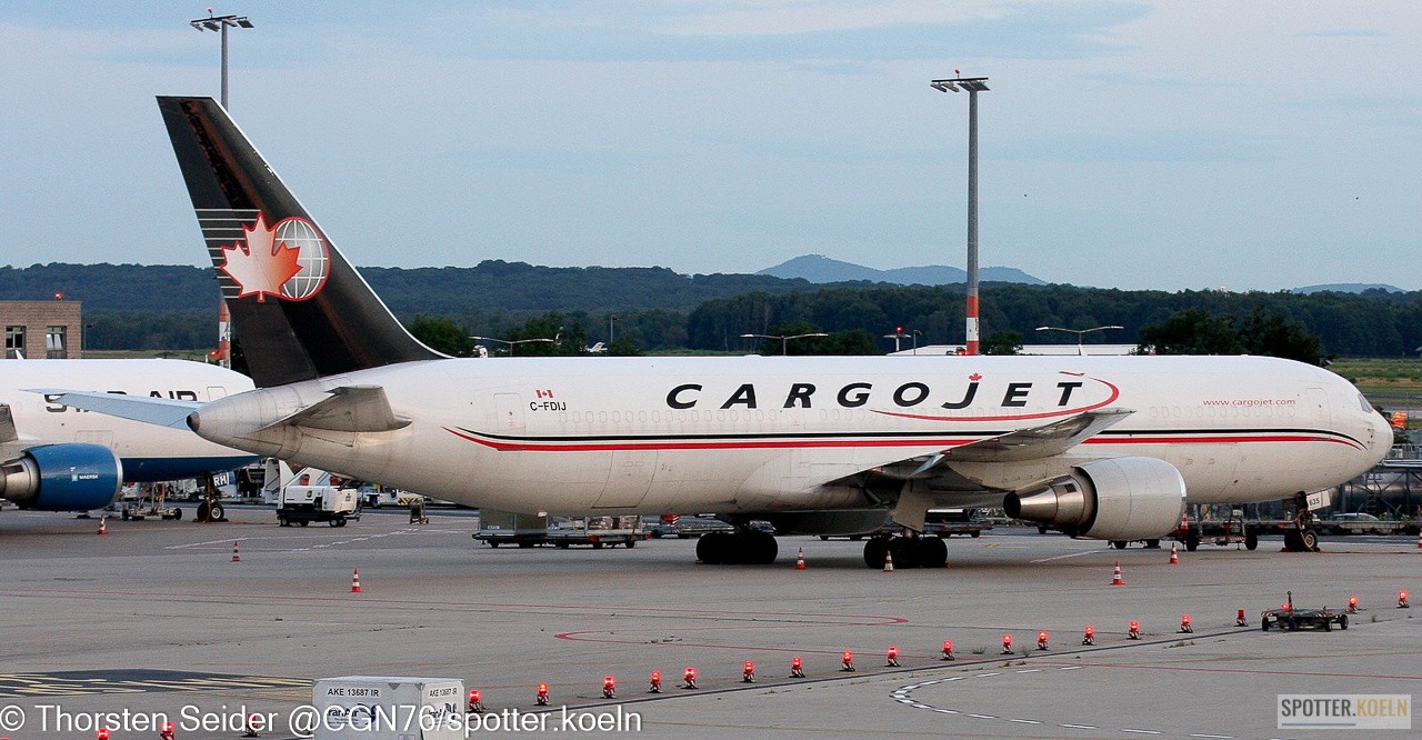 CargoJet 767-300 C-FDIJ