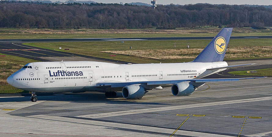 Lufthansa D ABYI Boeing 747 830 CGN 28.12.24 Thomas Haendel